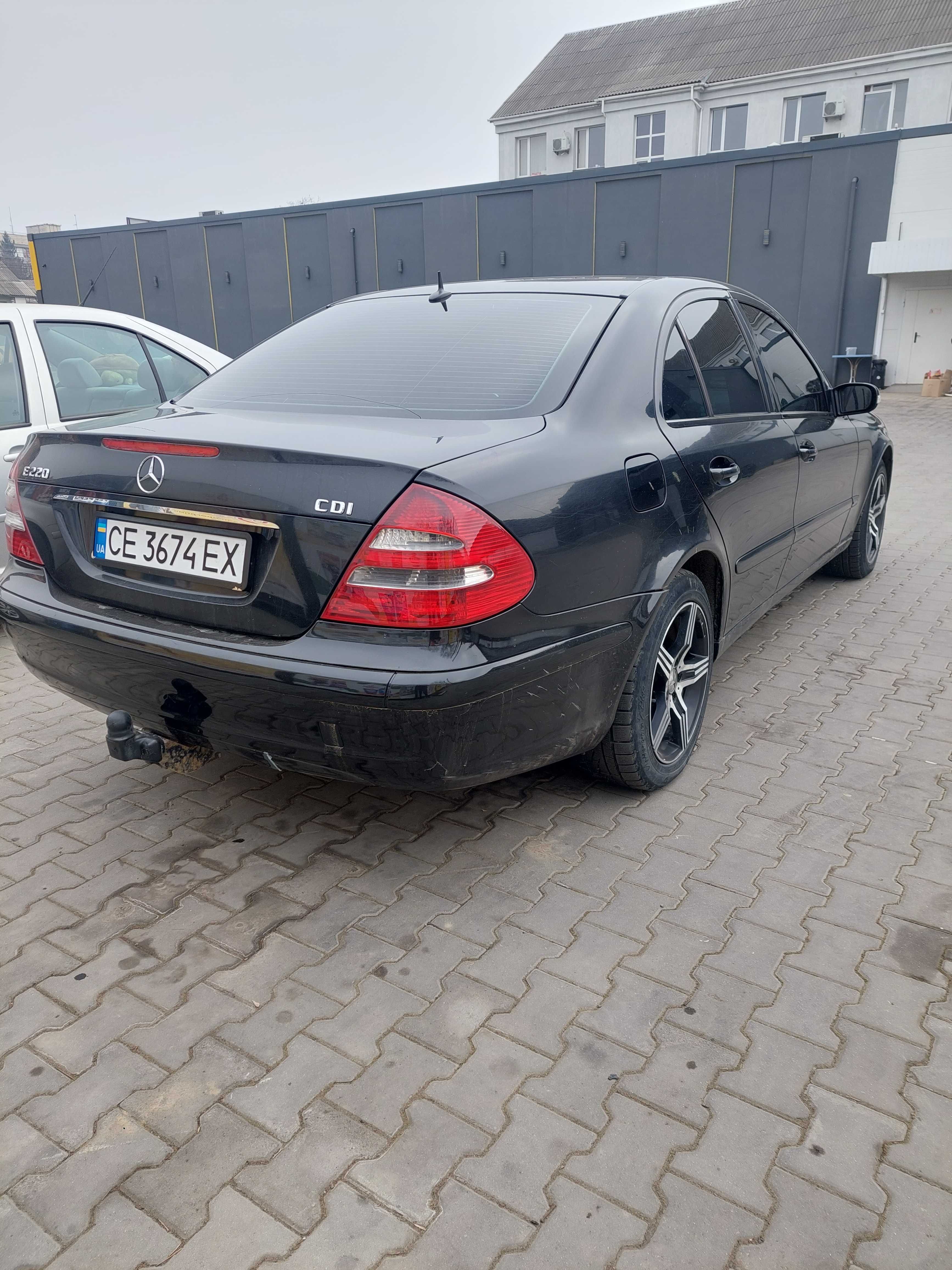 Оренда Мерседес w211 2.2 cdi