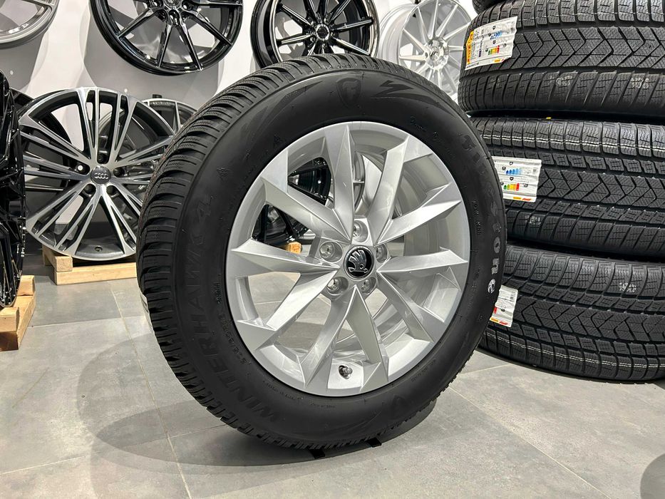 Oryginalne koła zimowe 16 5x100 ET35 Skoda Kamiq 205/60R16 Firestone