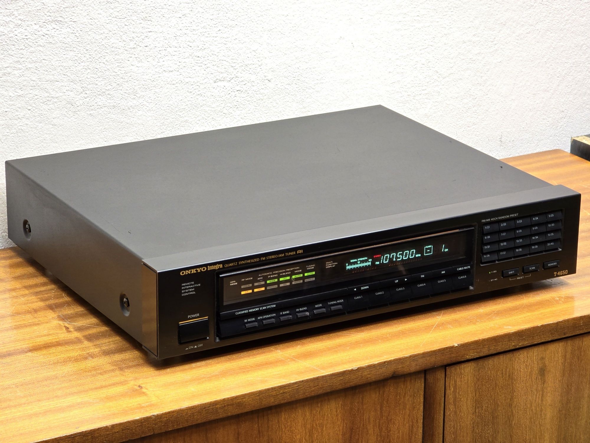 Onkyo T 4650 Tuner Radiowy Topowy FM ŁADNY DOBÓR AUDIO
