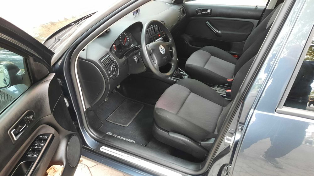 Volkswagen Golf 2001 р