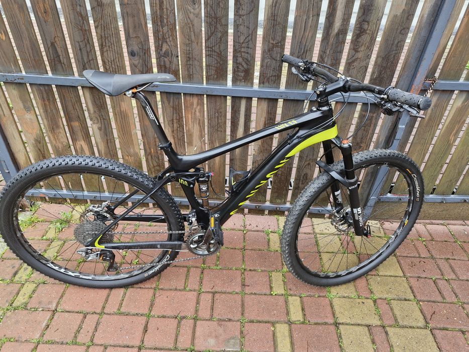 Canyon Lux CF – full carbon MTB 29" – full suspension