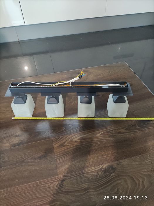 Plafon/ lampa sufitowa 4 źrodla światła