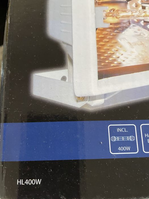 Vendo foco elro novo