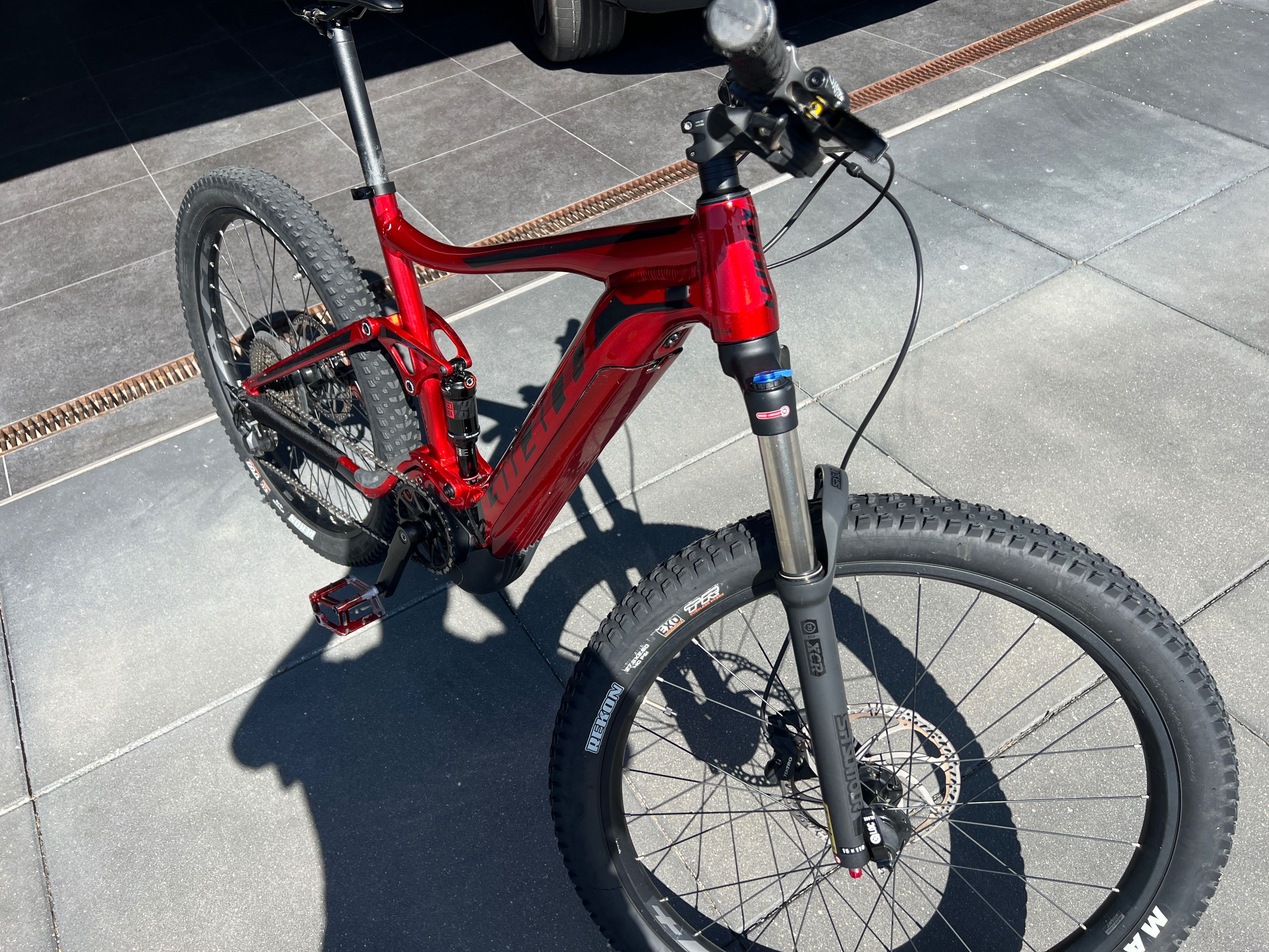Rower mtb elektryczny Giant STANCE E+ Rozmiar L
