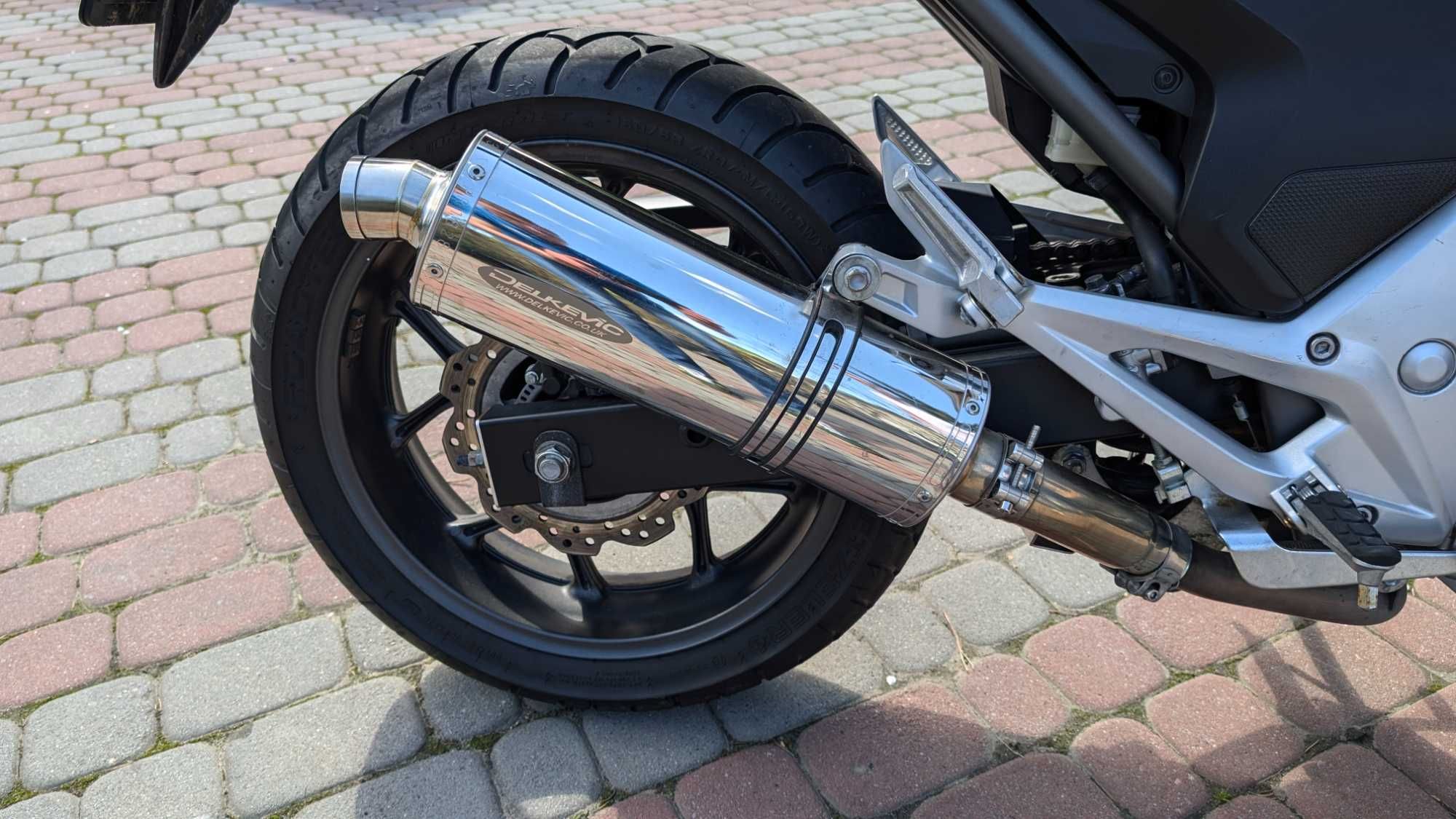 Honda NC700X USB Delkevic 19221km