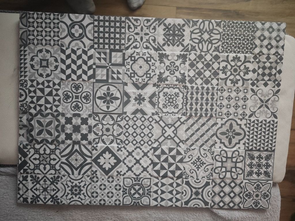 Płytka bezfugowa kuchenna 32x44 cm