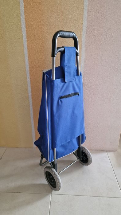 Vendo carrinho de transporte compras usado em boas condições