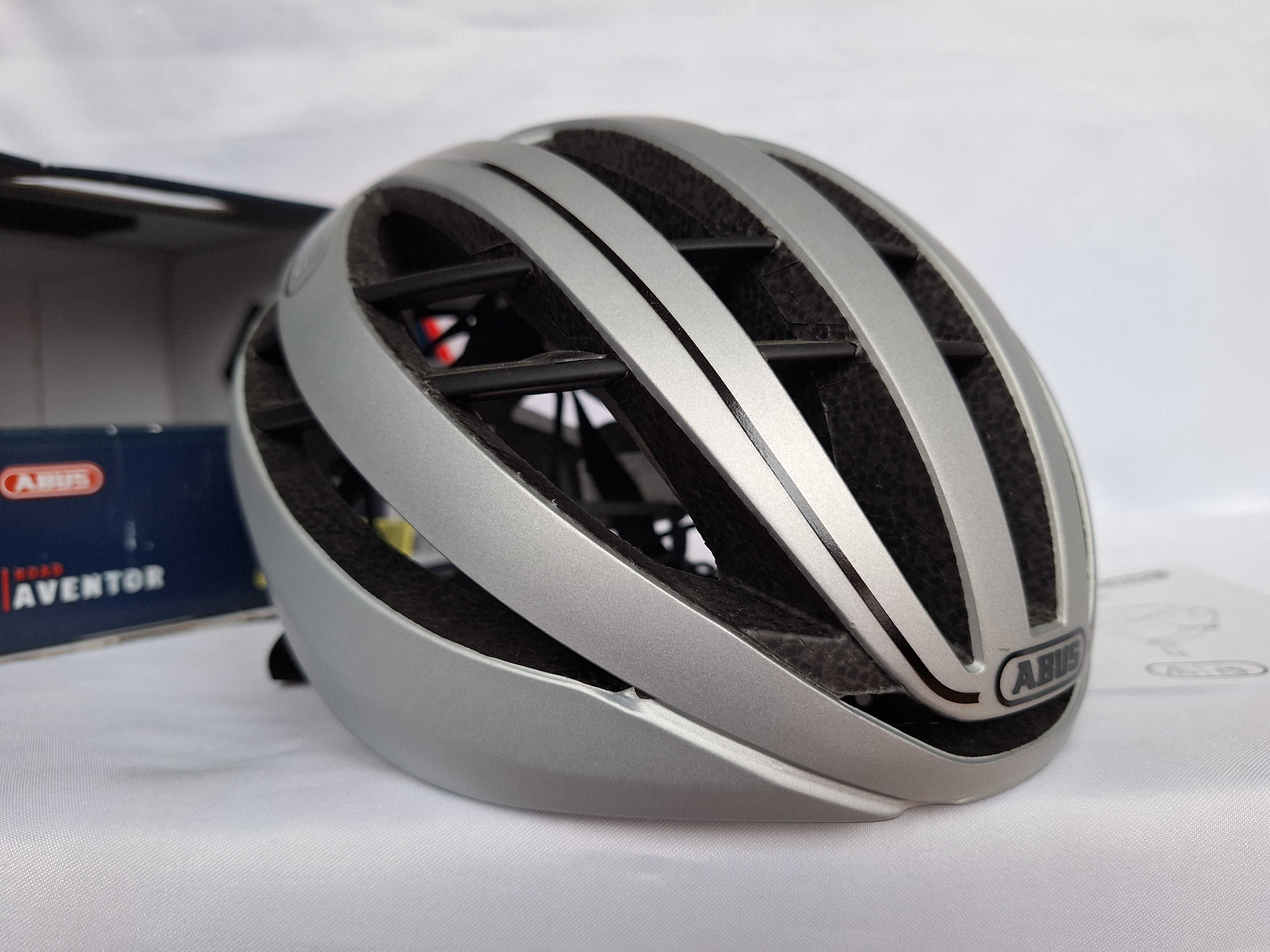 Kask rowerowy Abus Aventor Gleam Silver S 51-55cm