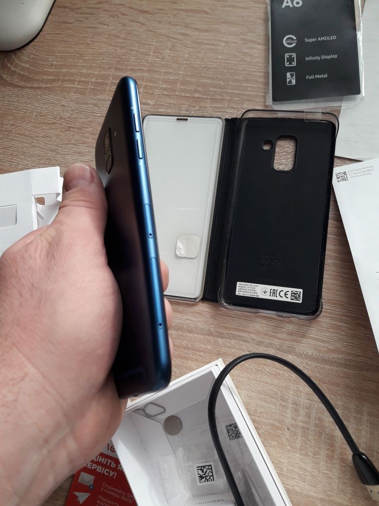 Продаю samsung A6 2018 3/32