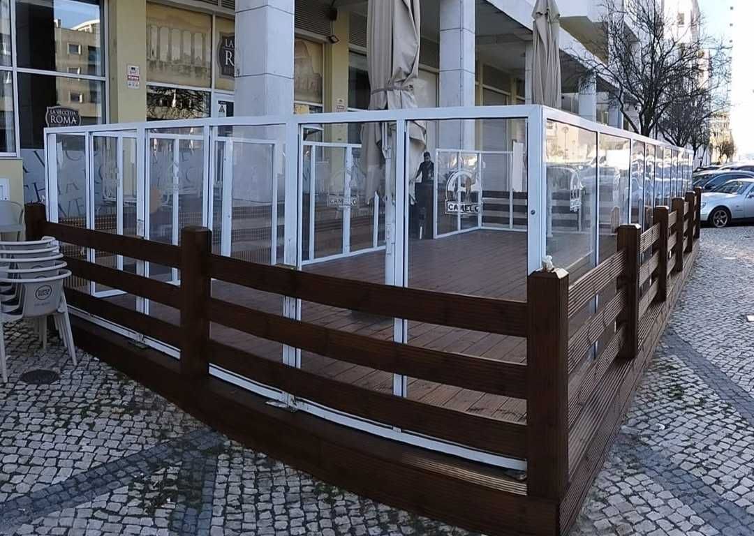 Instalação com ou sem fornecimento de deck e vedações