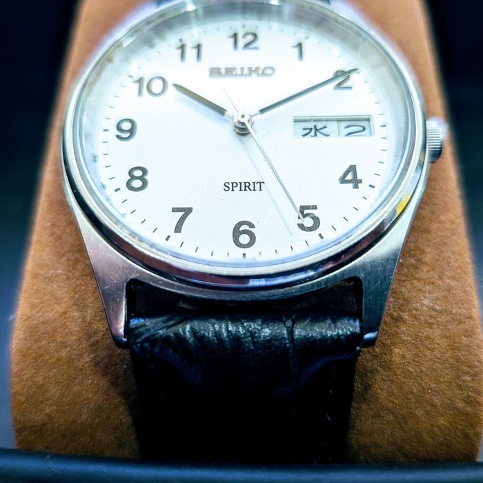 Seiko Spirit 7N48-7A00