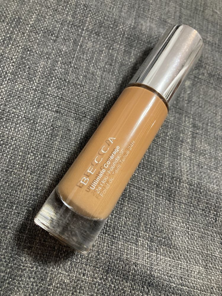 Podklad fluid ultimate coverage BECCA premium maple 24h nowy kryjacy
