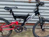 Bicicleta para menino