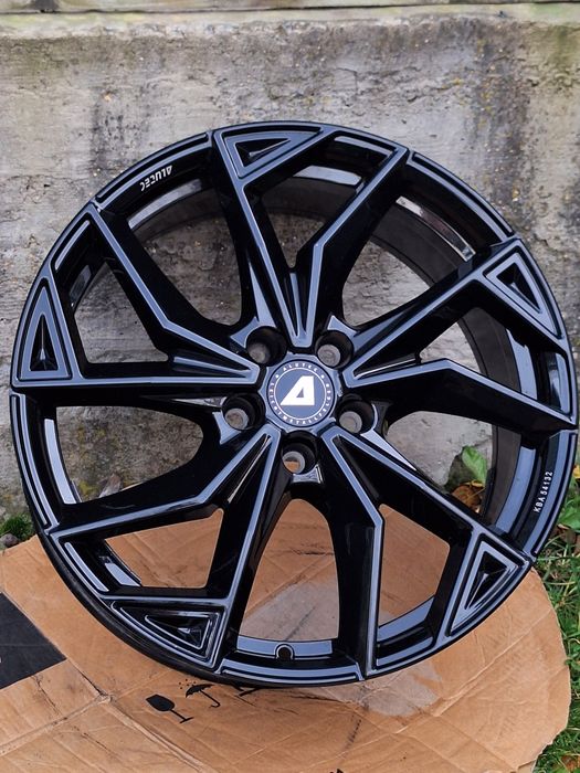 Шикарні литі диски R19 5x114,3 hyundai kia mazda subaru toyota infinit