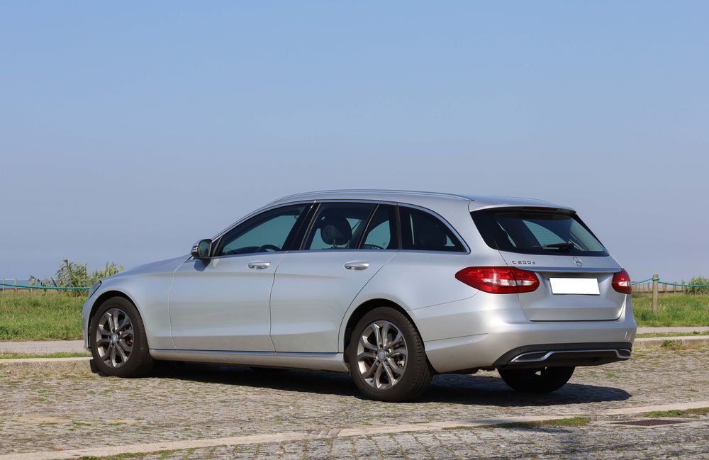 Mercedes Benz C200 Aut. - Desde 180€ /mês