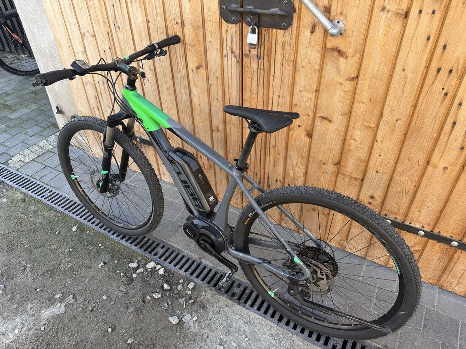 45 Rower Elektryczny CUBE REACTION RACE 29 Bosch Performacne CX M M/L