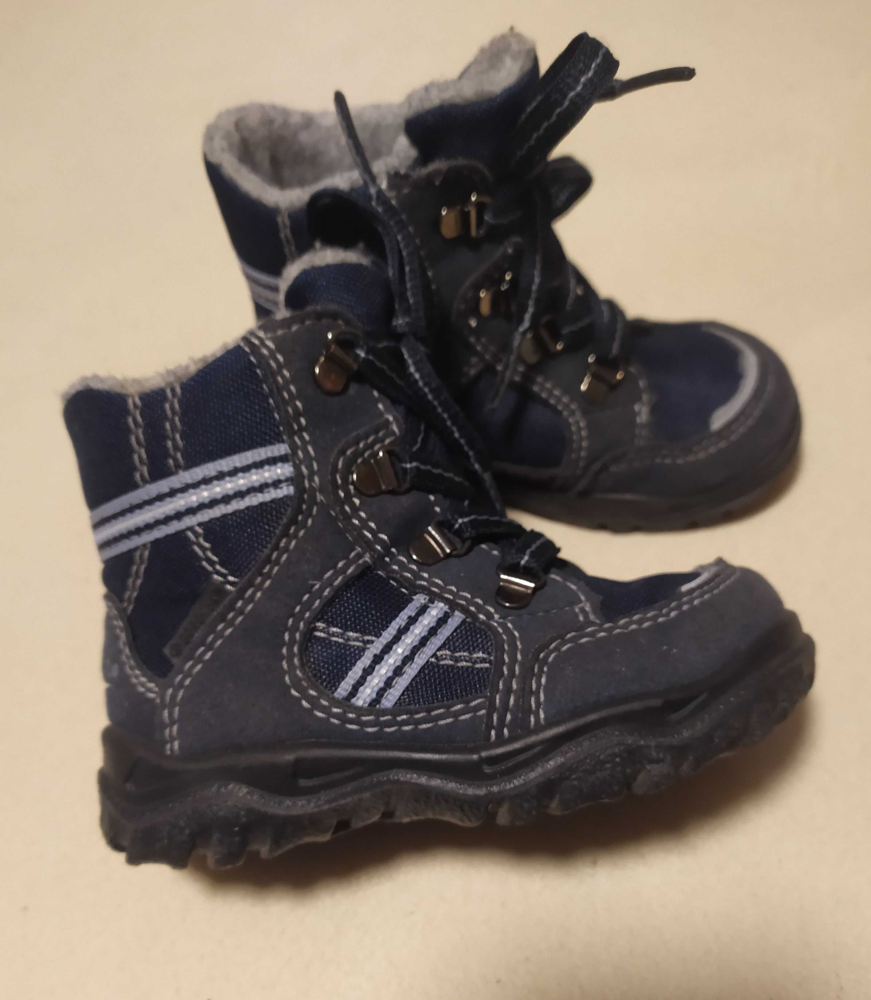 buty gore-tex r. 22