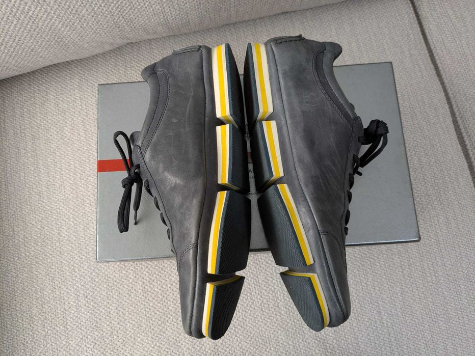 Sapatos PRADA homem tamanho 42