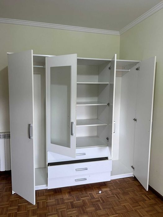 Roupeiro modelo Vellerup da JYS