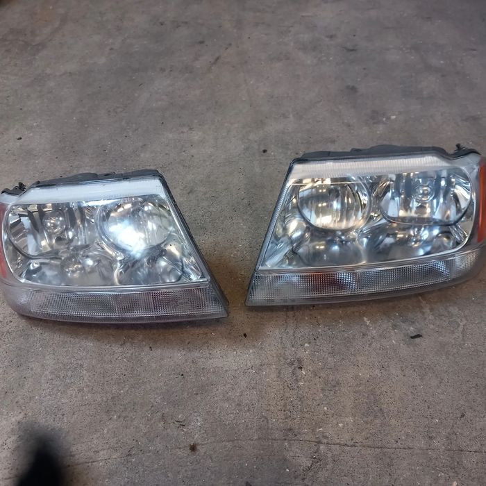 Conjunto farois jeep cherokee