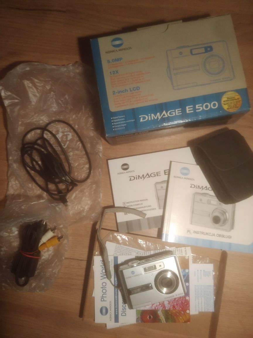 Aparat Konica Minolta Dimage E500 zestaw - do naprawy