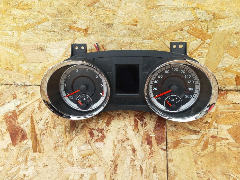 Licznik Chrysler Town Country Dodge Caravan 11-19r RT 3.6 euro Voyager