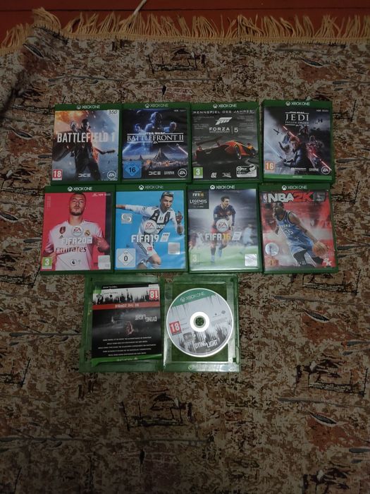 Лот ігрових дисків для Xbox one