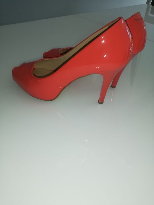 Szpilki Sala, skóra, 38