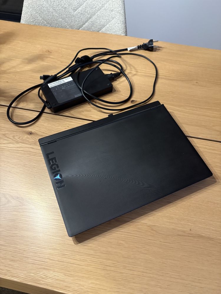 Laptop gamingowy Lenovo Legion Y540-15IRH 16GB RAM + GTX1660Ti + SSD
