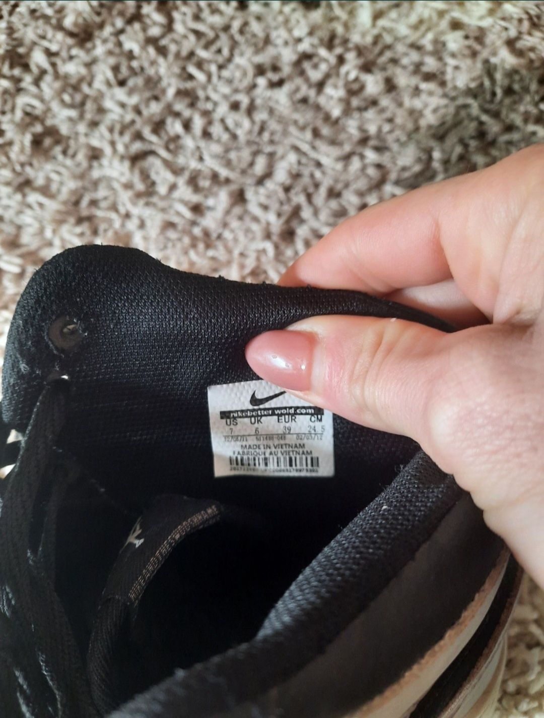 Кросівки Nike оригінальні на хлопчика розмір 38,5 і 39