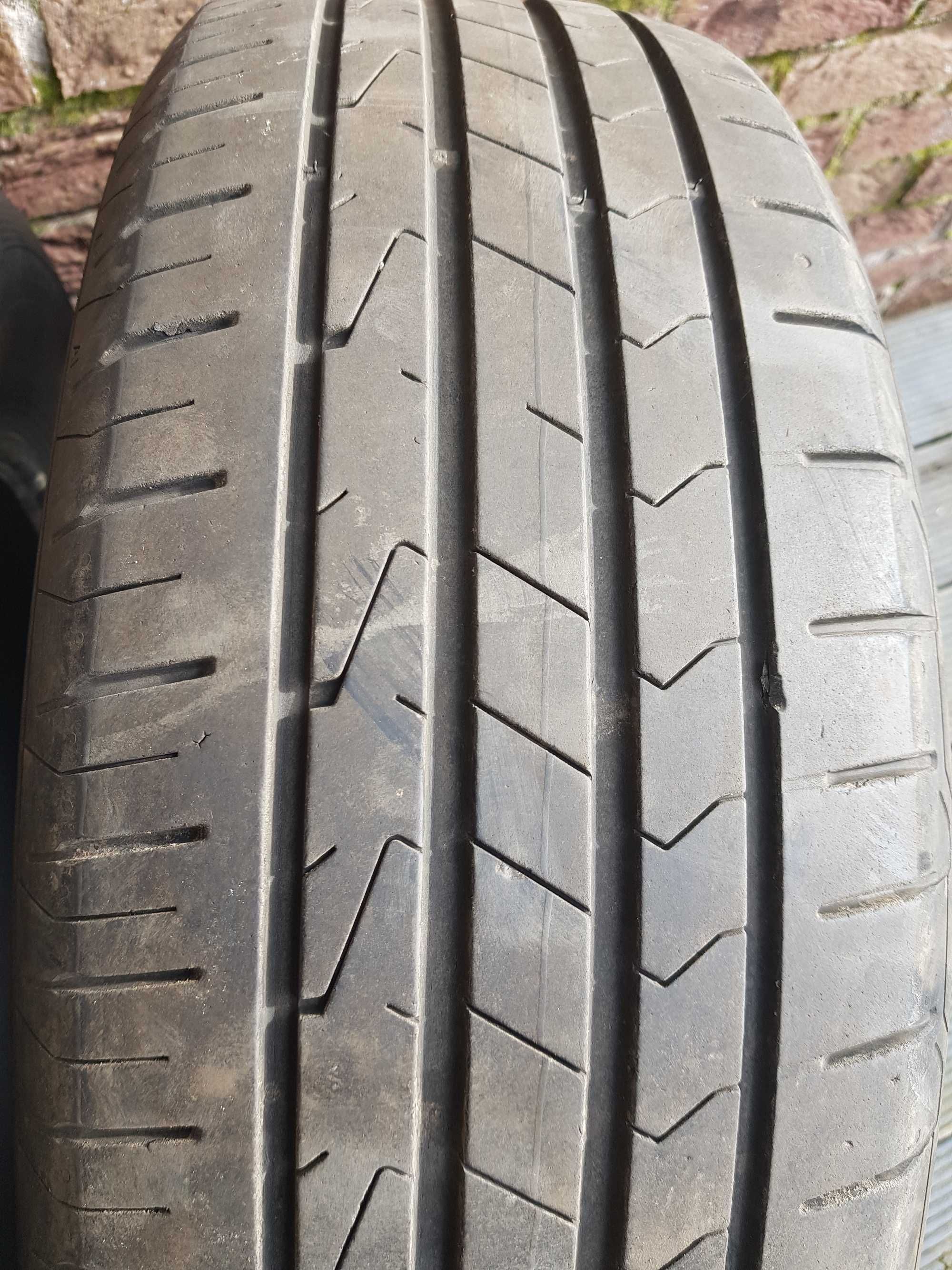 Opony Hankook  215/65/17 4 szt