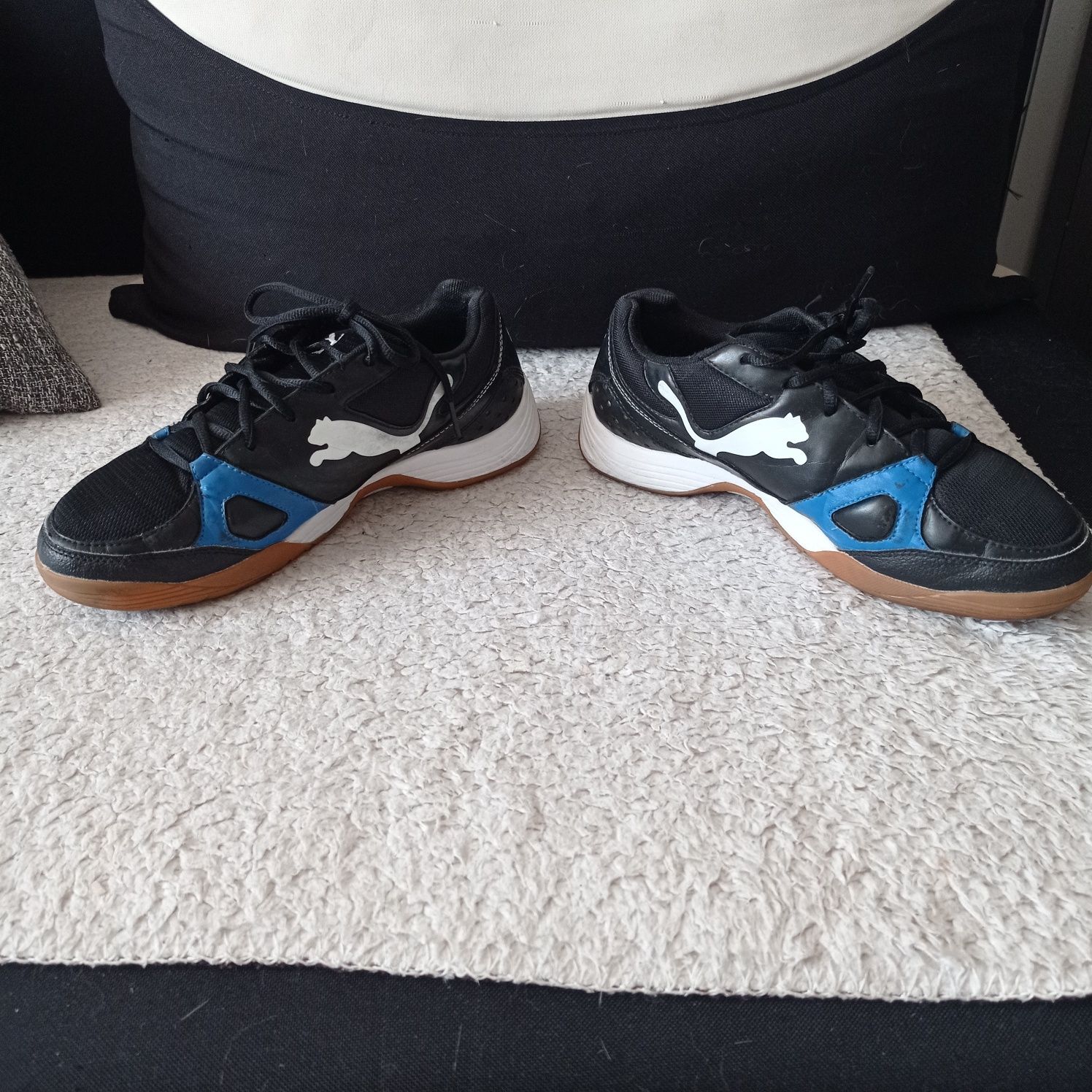 Buty , adidasy dziecięce Puma rozmiar 38