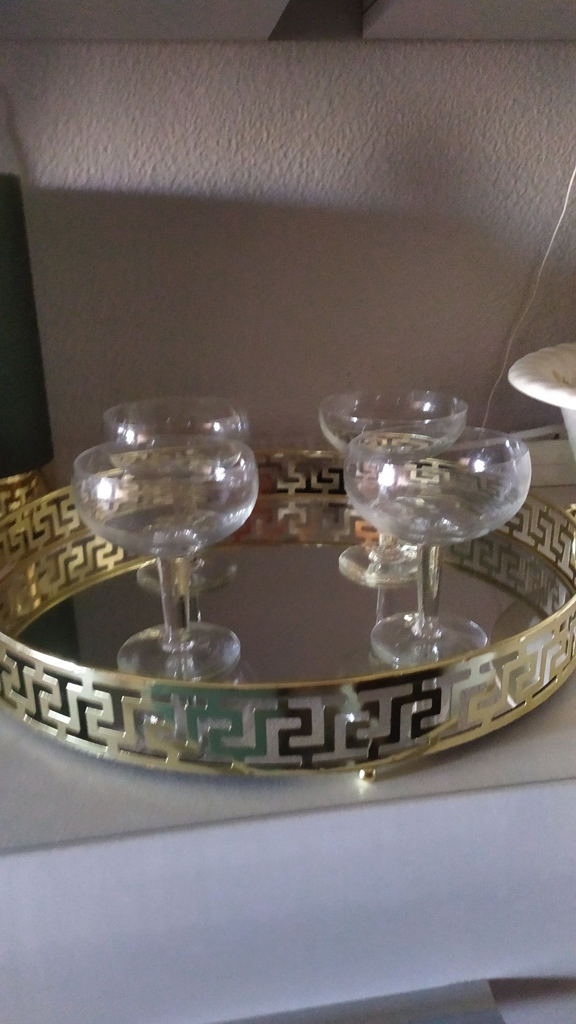Coleção antiga de 4 taças de champanhe