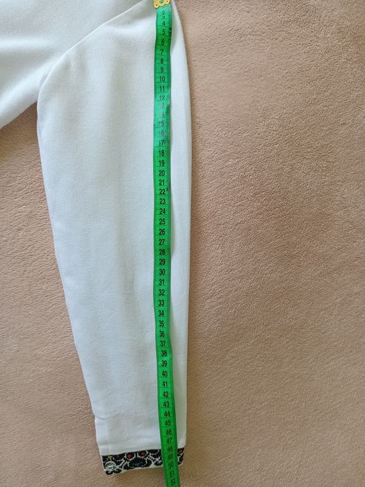 Продам вишиванку