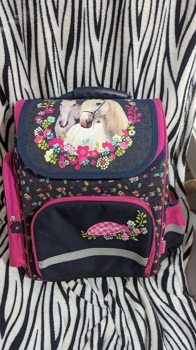 Plecak tornister dziewczęcy konie