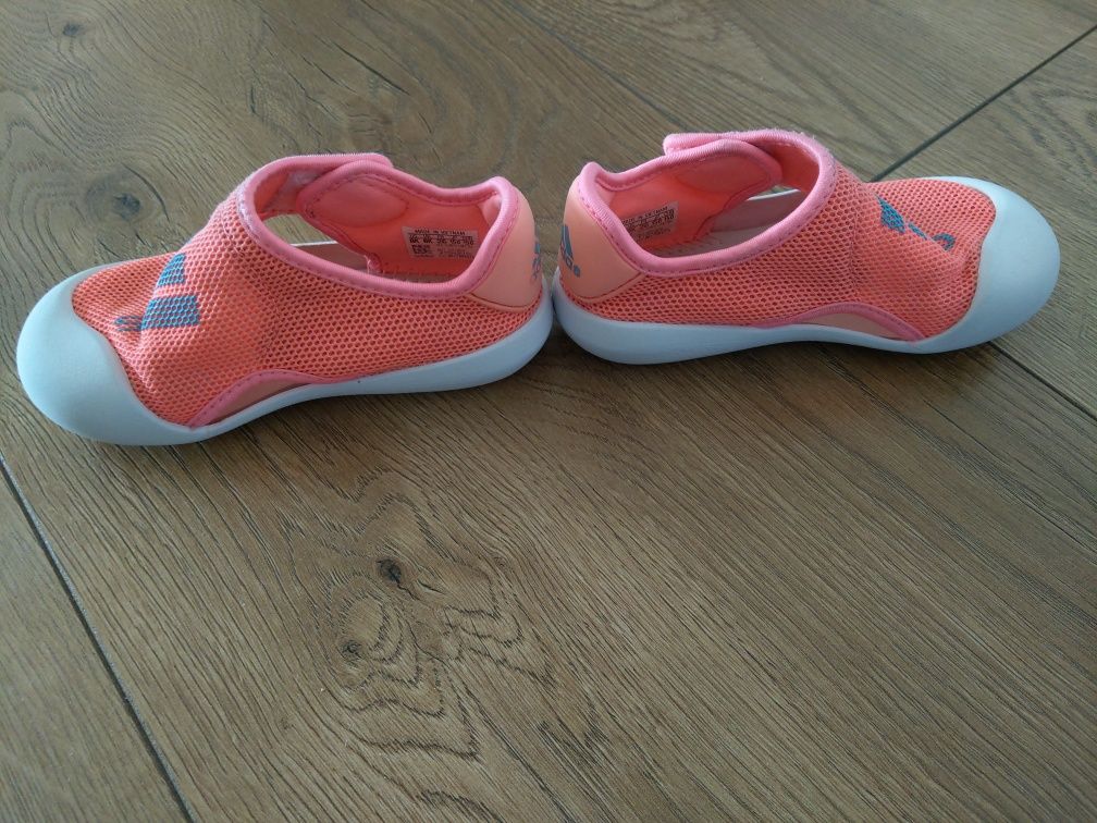 Adidas sandałki dziecięce tkanina różowy kapcie papcie 26