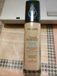 Miss Sporty Naturally Perfect Nawilżający Podkład Serum 10 30Ml