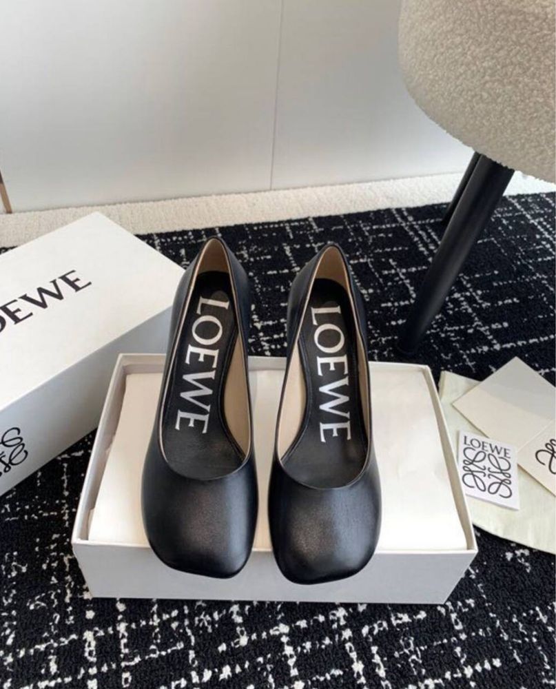 Loewe / Туфли на высоком каблуке с квадратным носком