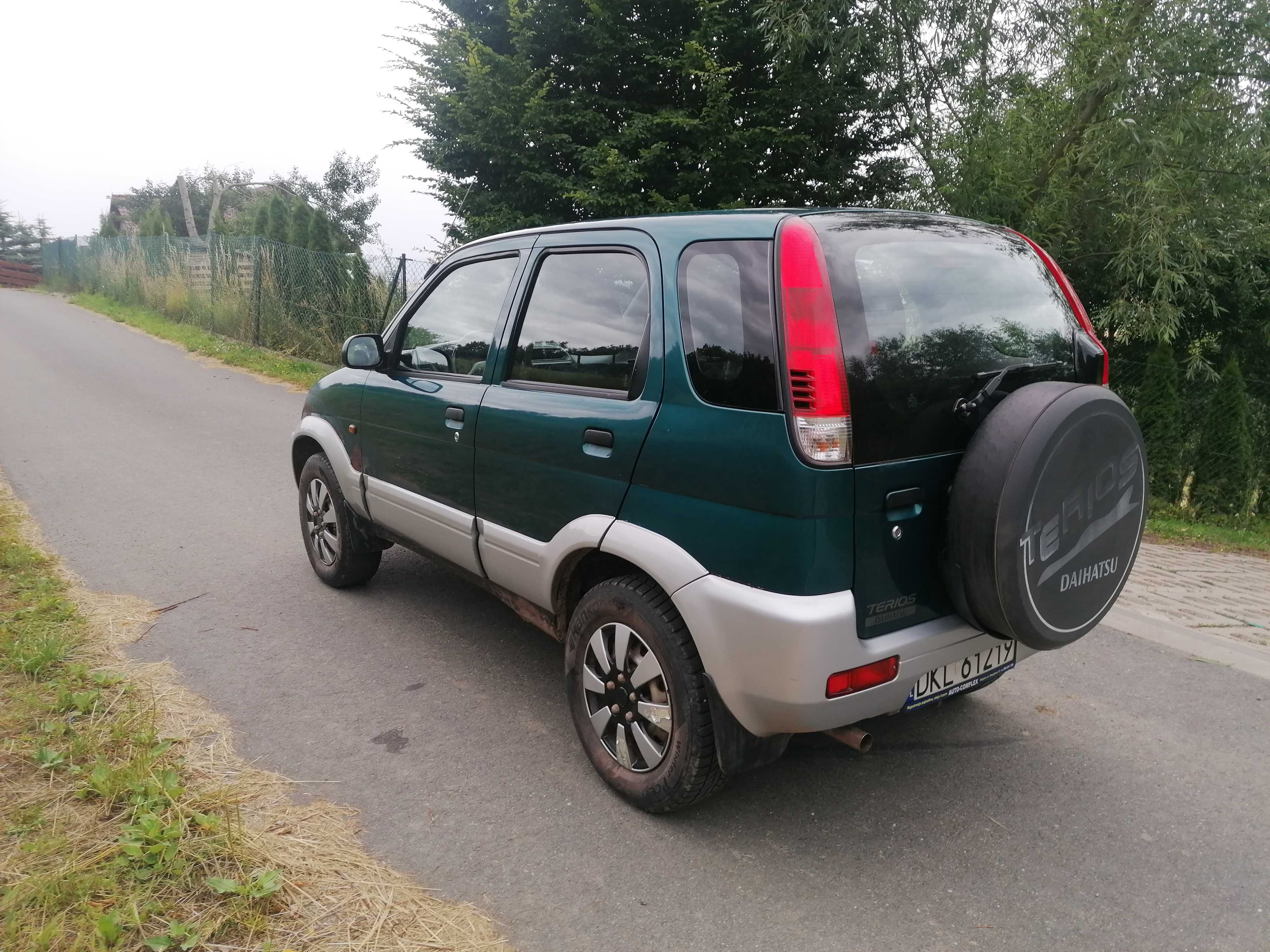 Daihatsu terios 4x4 + blokada 1.3 benzyna 86KM
