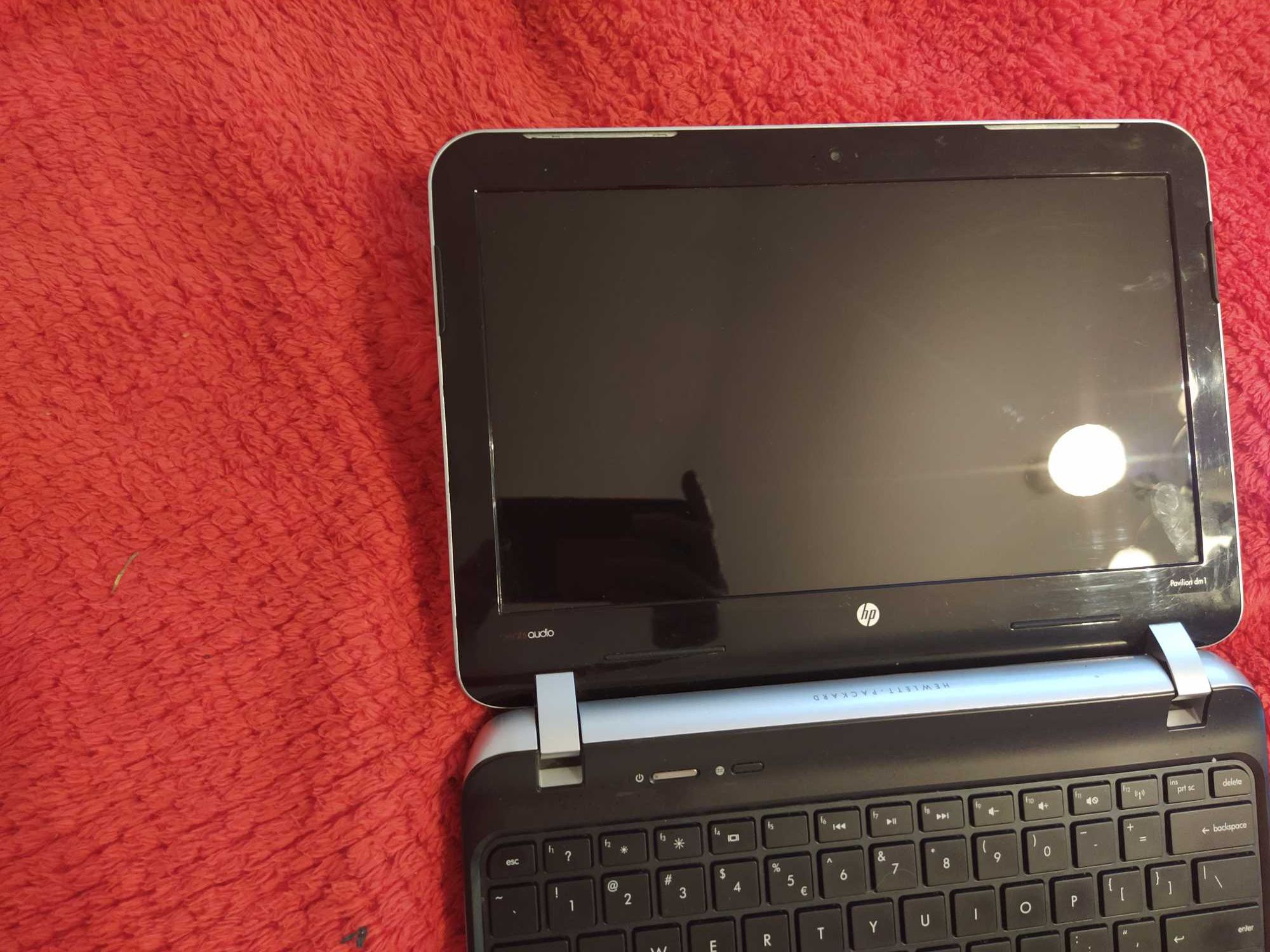 Laptop hp pavilion dm1