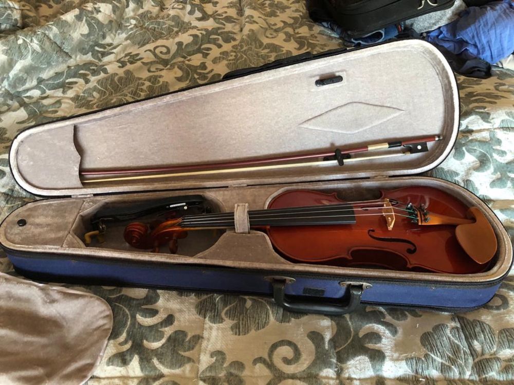 Violino como novo