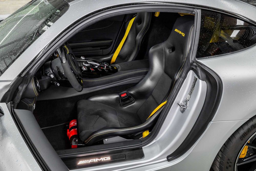 Mercedes AMG GTR TRACK PACKAGE 700CV