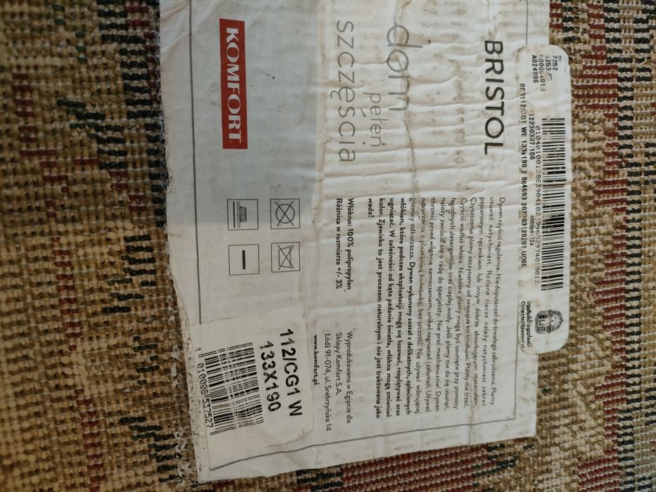 Dywan owalny używany