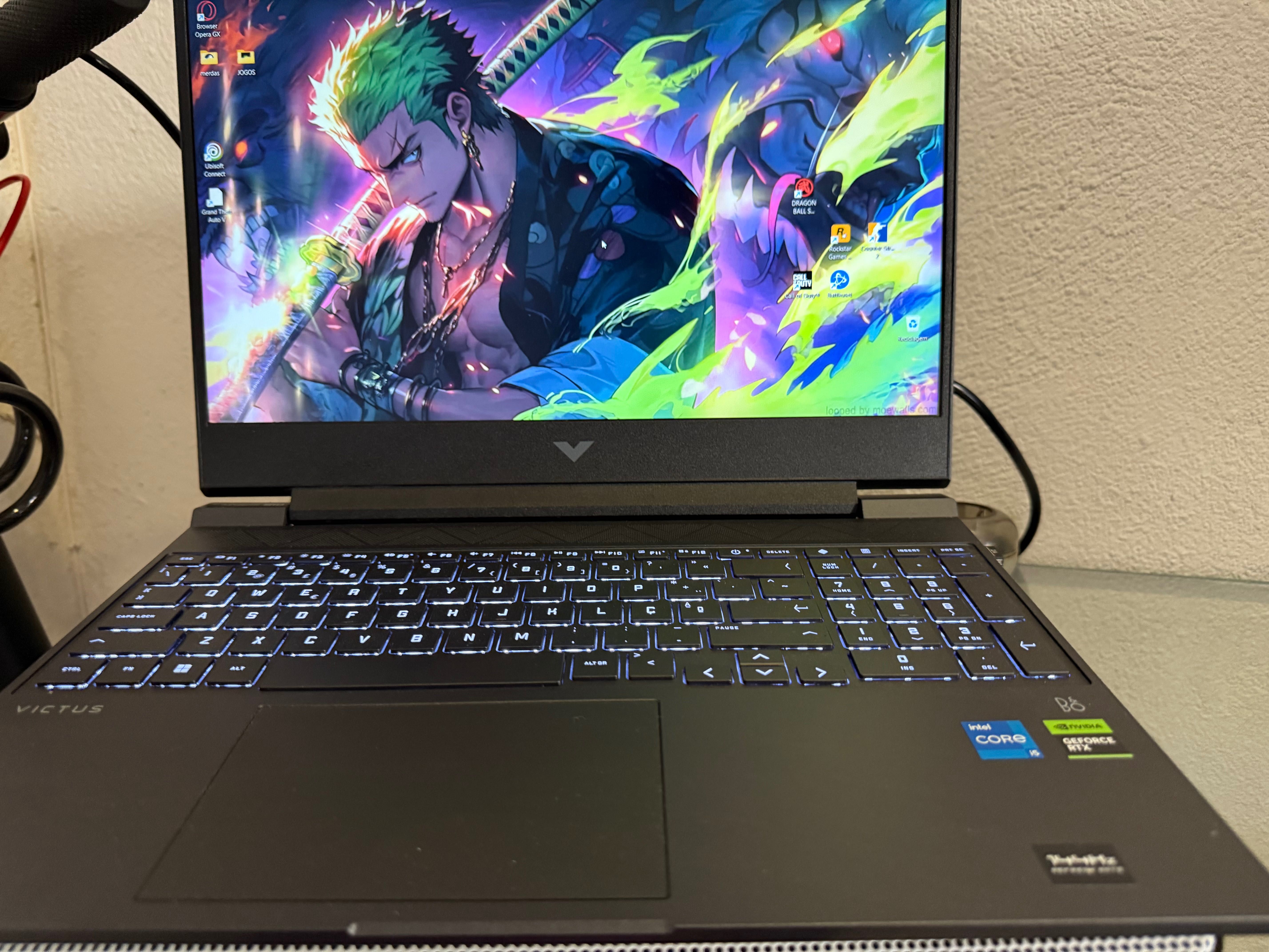 Vendo portátil com um i5 uma 4060 8 g ddr6 500 ssd 16 g de ram