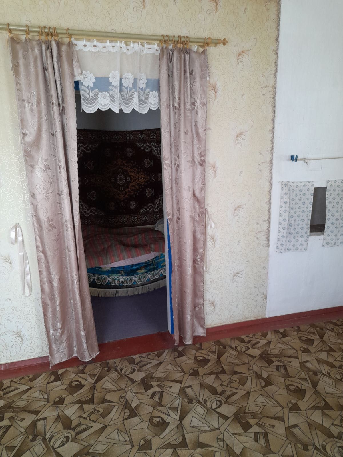 Продається житловий будинок в гарному стані