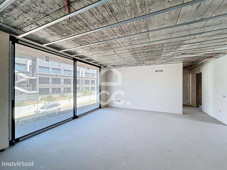 Apartamento T2 com piscina, Nazaré