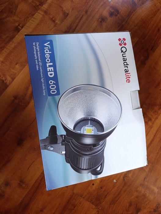 Lampa Quadralite Videoled 600