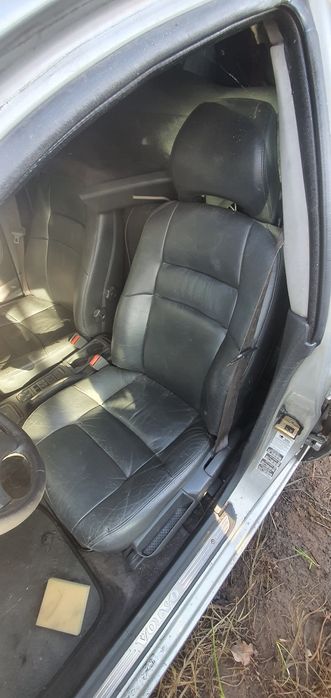 Volvo v40 kombi fotele skorzane