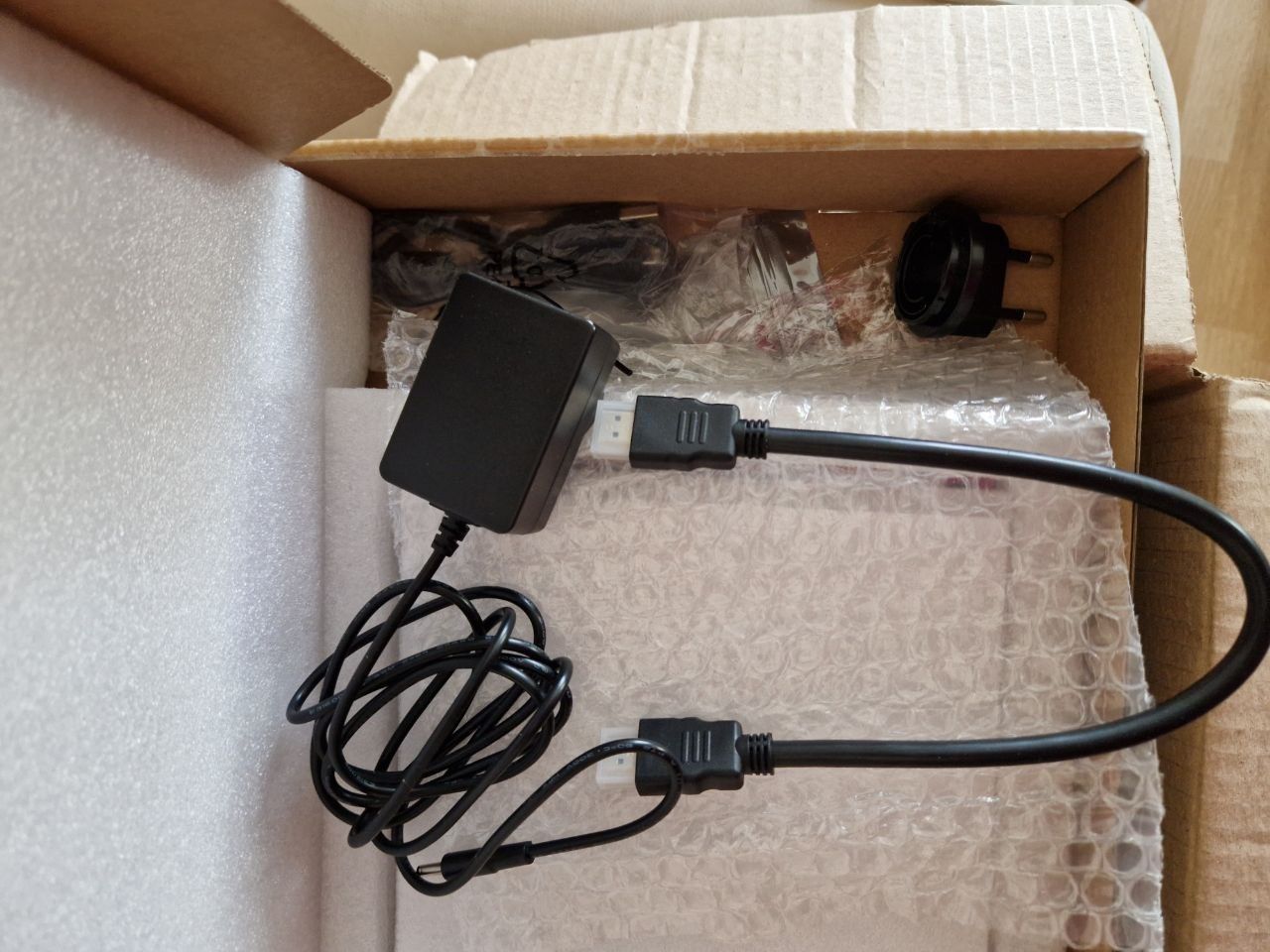 HDMI IPS 11.6" дисплей с сенсорным экраном Waveshare для FPV дронов