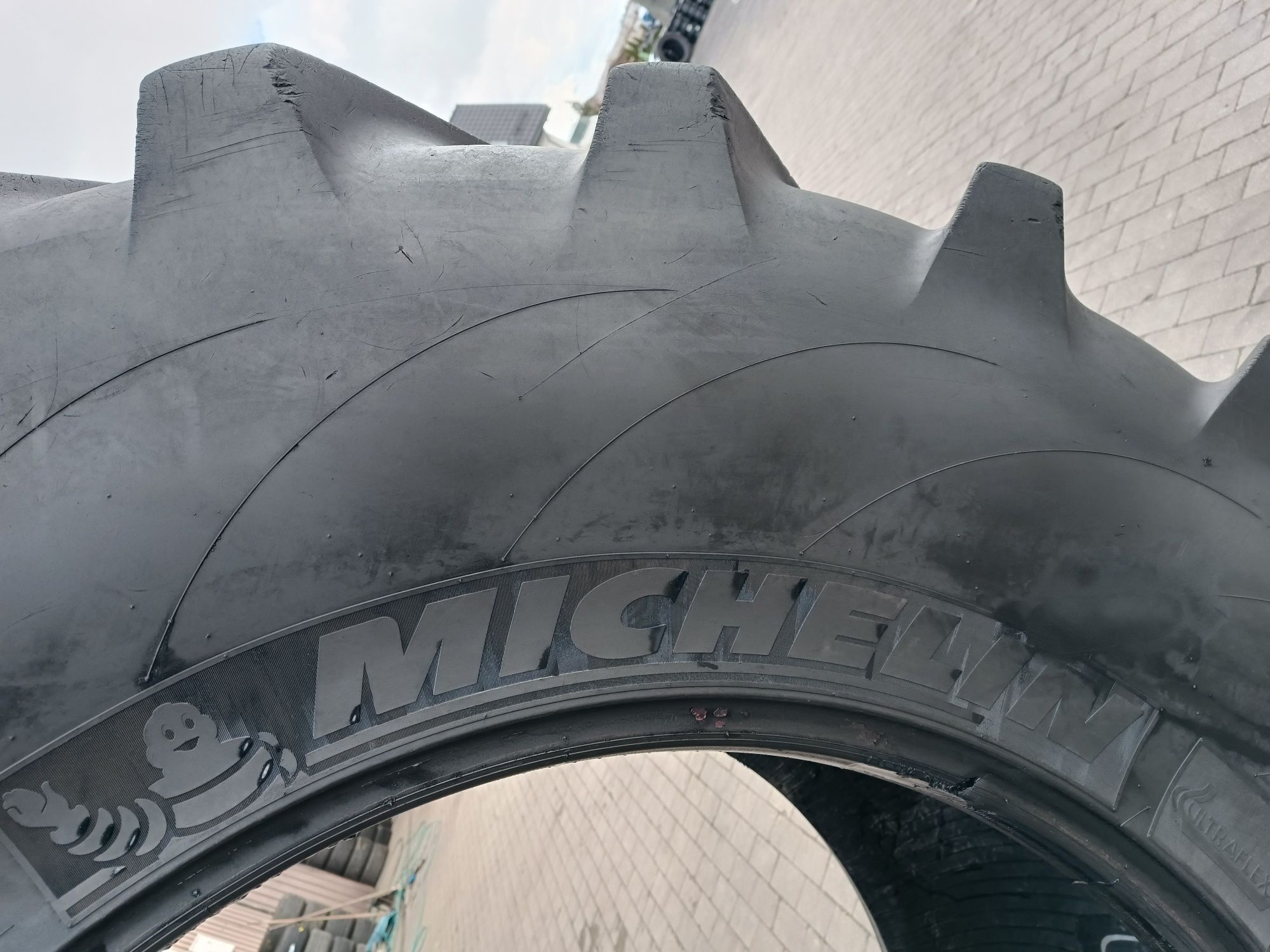 710/75R42 Michelin AxioBib Ultraflex